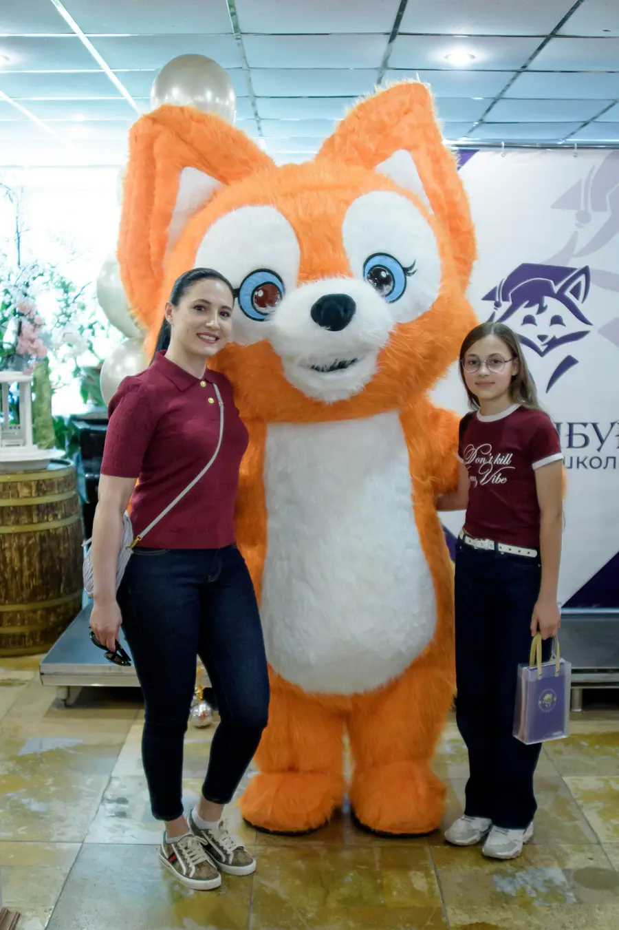 Выпускной школы Фоксинбург 2026: сцена, награждение, Лиса